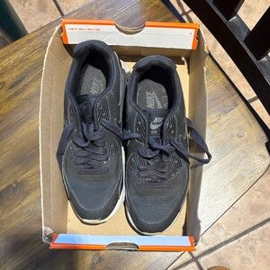 Nike Air Max Sequent 3 Black and Gray Shoes